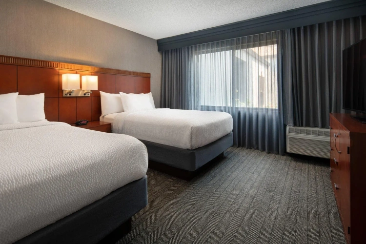 Quadruple Suite
