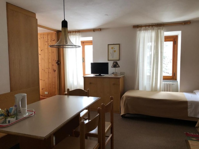 Standard Double room with balcony and with view
