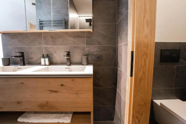 sGmiatli – Hideaway Apartments