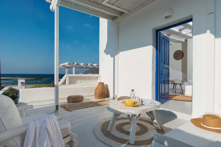 Perla Suites - Delmar Collection