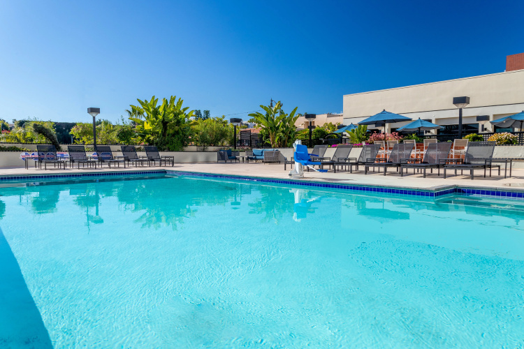 Crowne Plaza Los Angeles Harbor Hotel photo 16