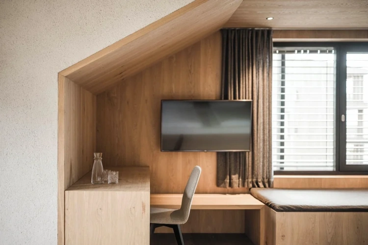 Deluxe Double room with balcony and with mountain view