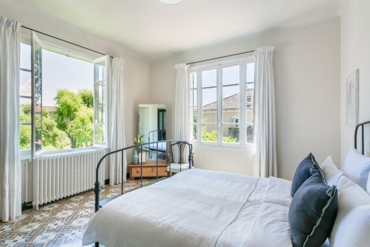 Standard Double room with pool view