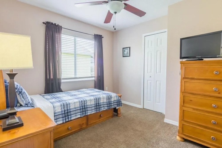 Hillcrest Estate 532Over view