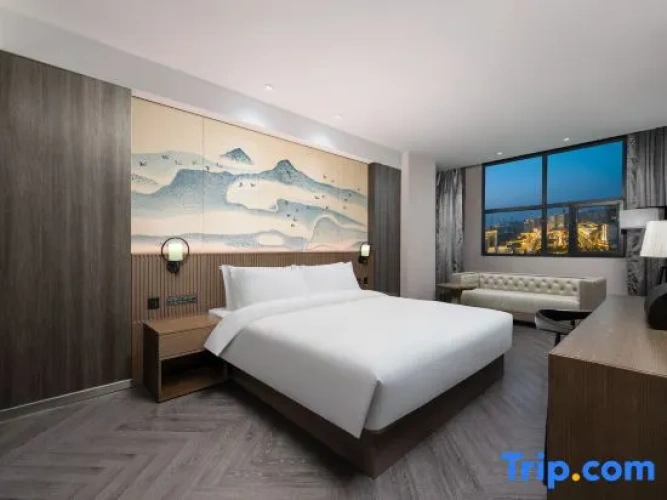 Standard Double room with view