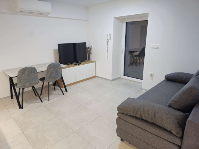 Sea View Apartment Mirjam