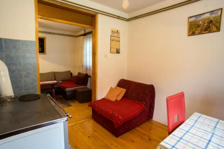 Guest house Jezera