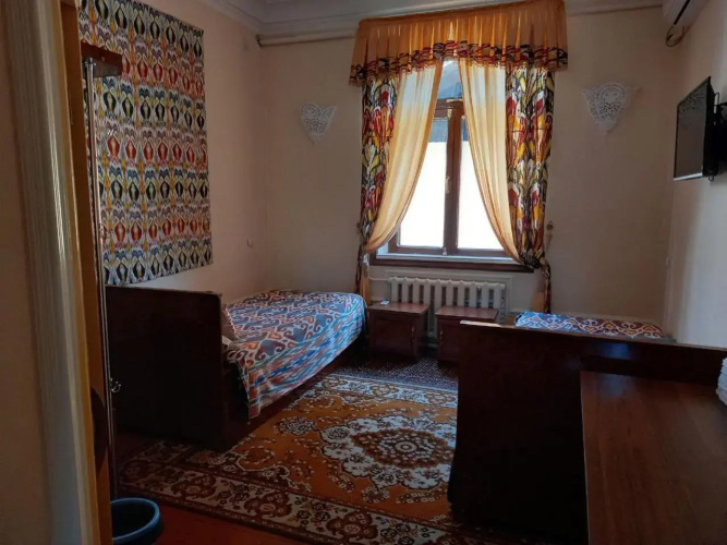 Guest House Ikathouse