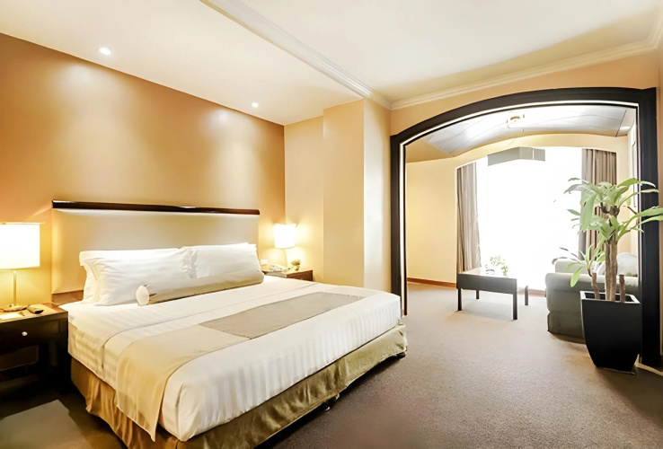 Makati Palace Hotel