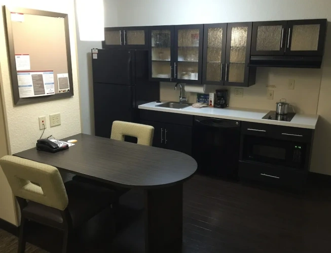 1 Bedroom Suite