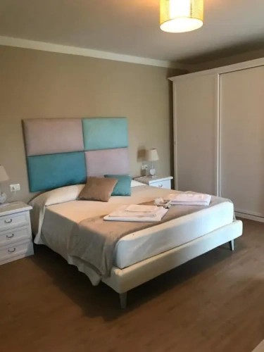Deluxe Studio