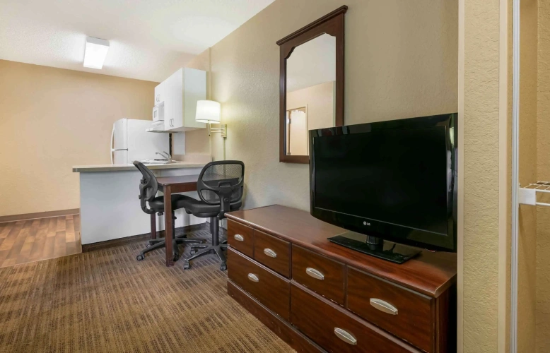 Quadruple Suite