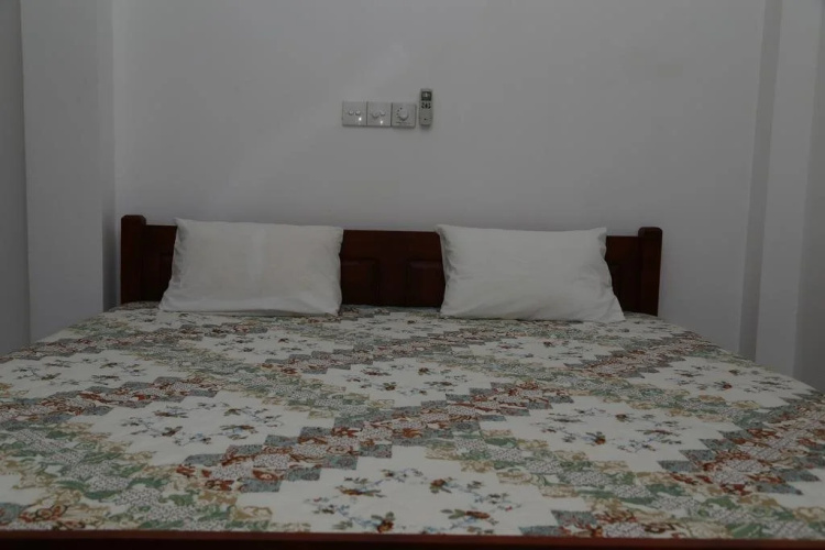 Hotel Whitehouse
