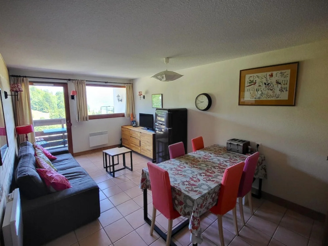 Apartment in Morillon With Mountain Views
