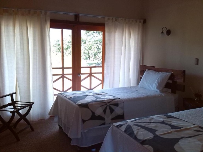 Standard Twin room with balcony