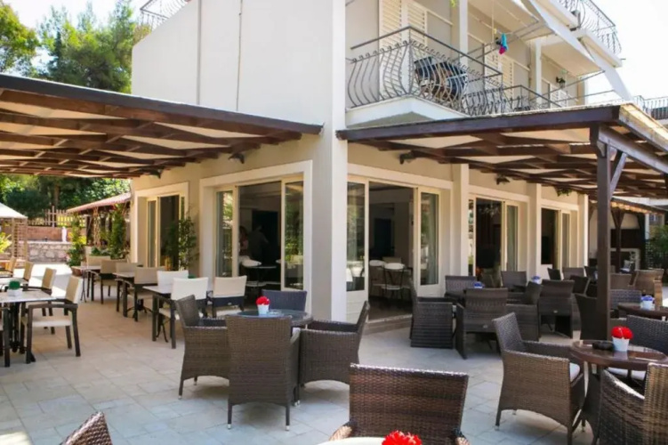 Irilena Hotel