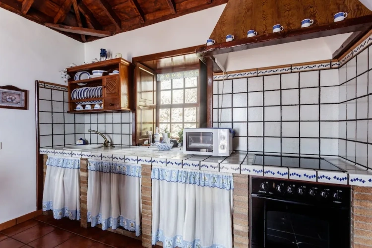2 Bedrooms Cottage with view