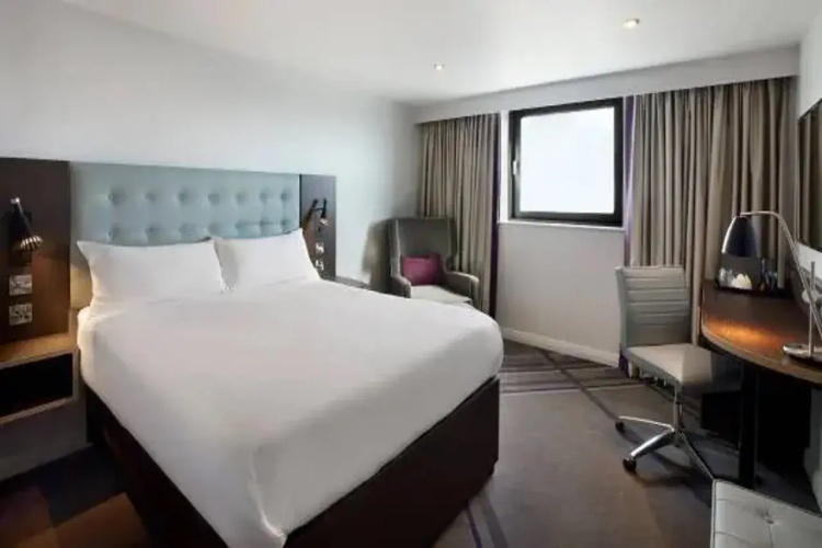 Premier Inn Bournemouth Central