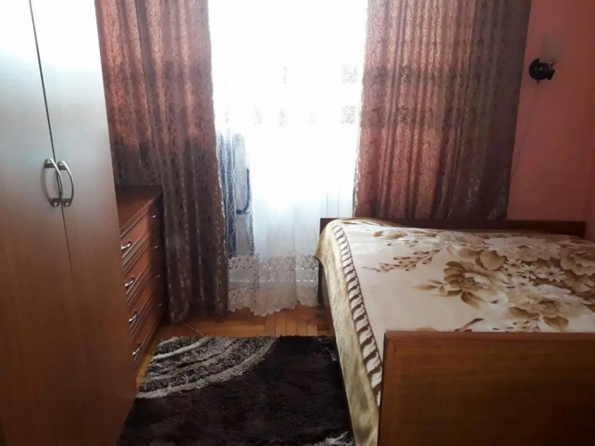 One bedroom Apartment on Rustaveli str 10