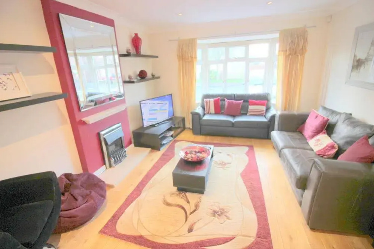 Peymans - The Barnwell Lodge Serviced Apartment