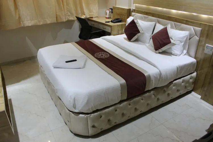 Hotel Milona