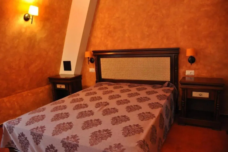 Vigo Hotel