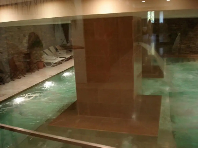 Regina Spa Art Deco