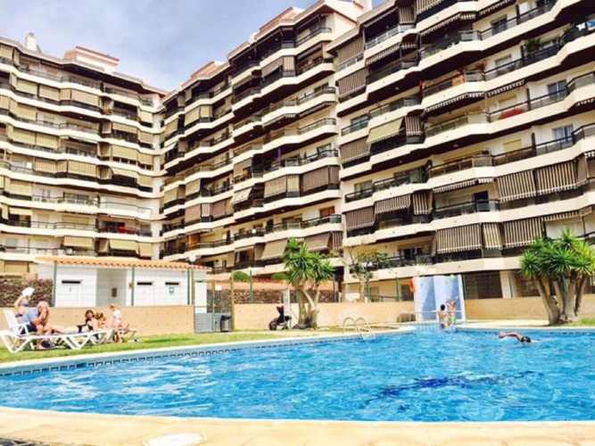 3 Bedrooms Apartment