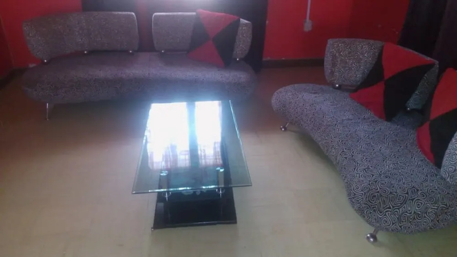 Rose Wood Lounge