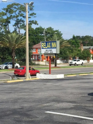 Relax Inn