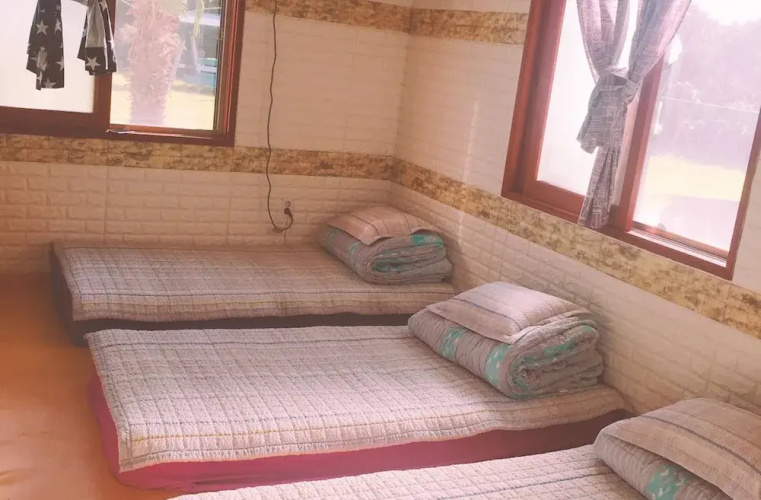 Jeju Oreum Guesthouse