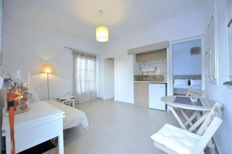 Almira Suites