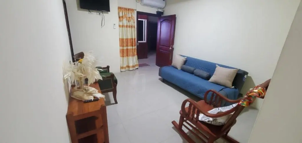 2 Bedrooms Apartment