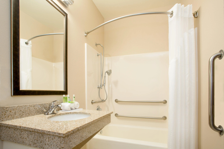 Muncie Place Hotel & Suites