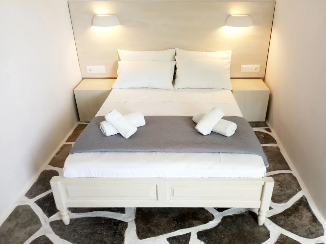 Asante Paros
