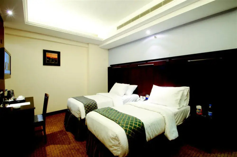 Awan Hotel