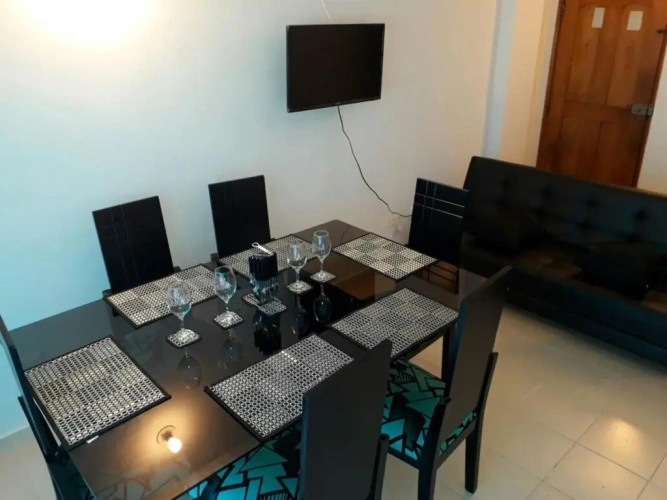 2 Bedrooms Apartment