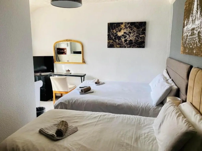 Deluxe Triple room
