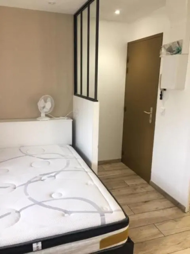 Joli studio 21 m2 avec parking privé