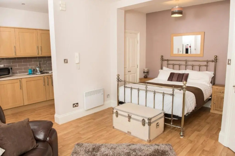 The Emerald Suite, Birmingham