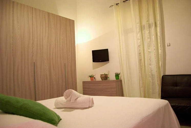 1 Bedroom Family Apartment