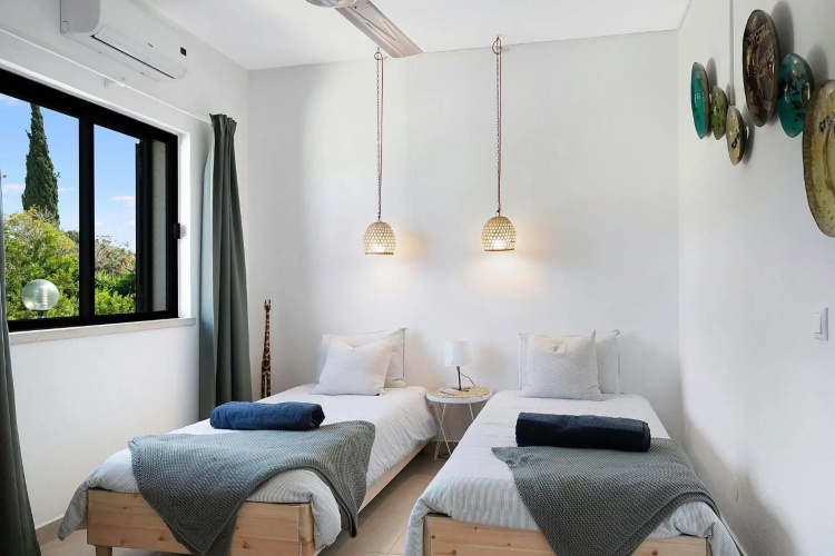 Carvoeiro -Spacious 2 bedroom appartment with pool - Monte Dourado