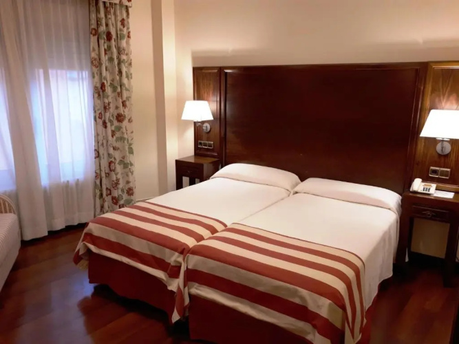 Hotel Urogallo