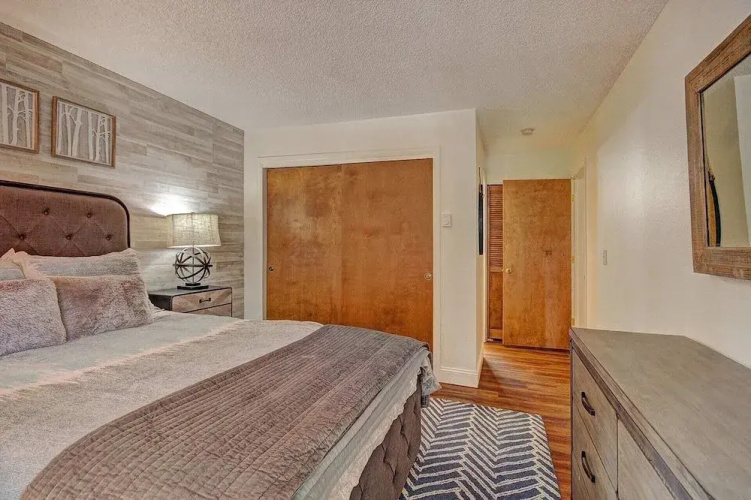 Tyra Summit A2E - 2 Br Condo