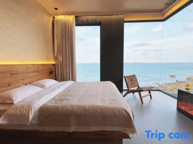 2 Bedrooms Suite with sea view