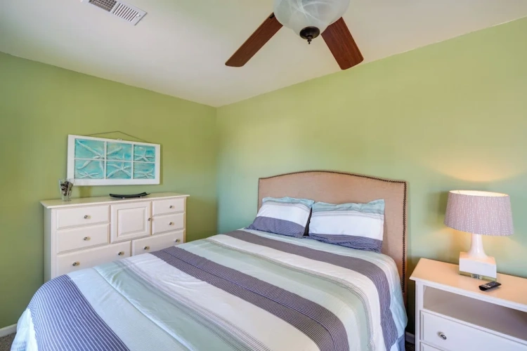 3 Bedrooms Cottage