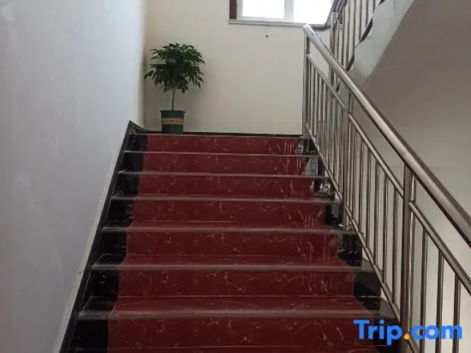 Yangyang Hotel