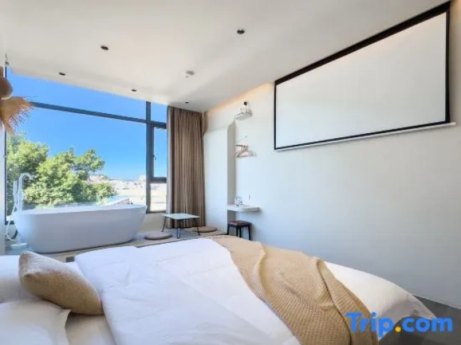 Luxury room