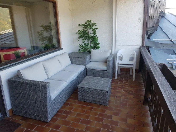 Apartment with balcony