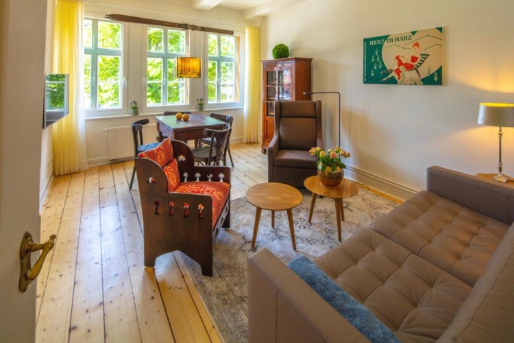 2 Bedrooms Apartment